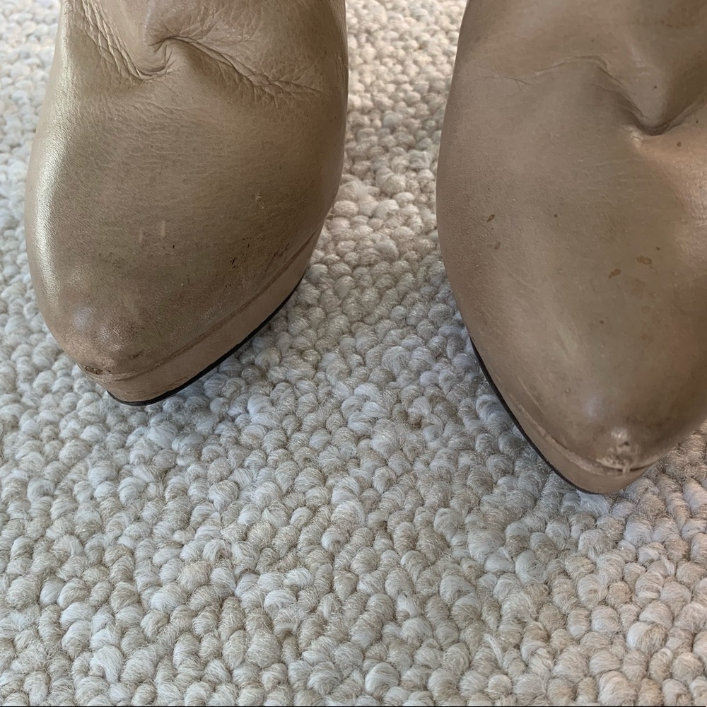 Two Lips Booties - Picture 8 of 9